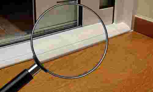 Κάλυψη οδηγών στα συρόμενα για αποφυγή ατυχήματος