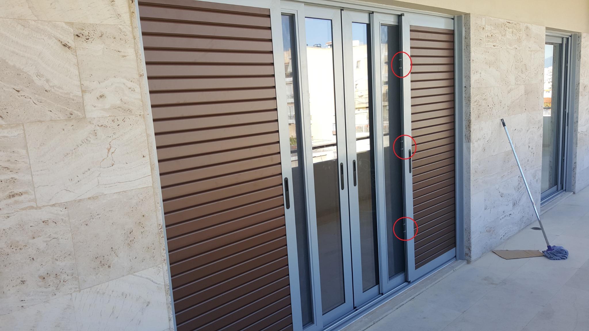 Πολλαπλό κλείδωμα ασφαλείας στα συρόμενα κουφώματα