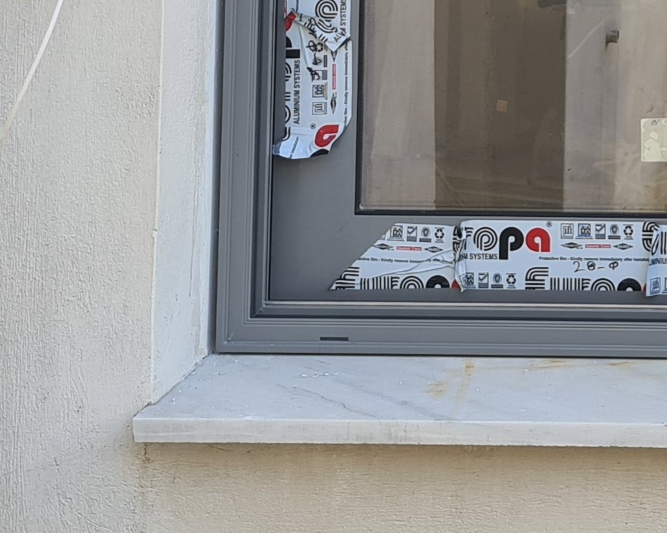 Αέρας κουφωμάτων (απόσταση - κενό από την τοιχοποιία) και τελικά μέτρα