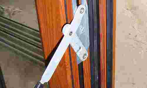 Χειριστήριο μιας κίνησης στο δεύτερο φύλλο