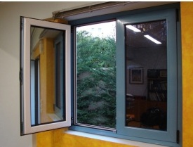 Δίχρωμα κουφώματα αλουμινίου