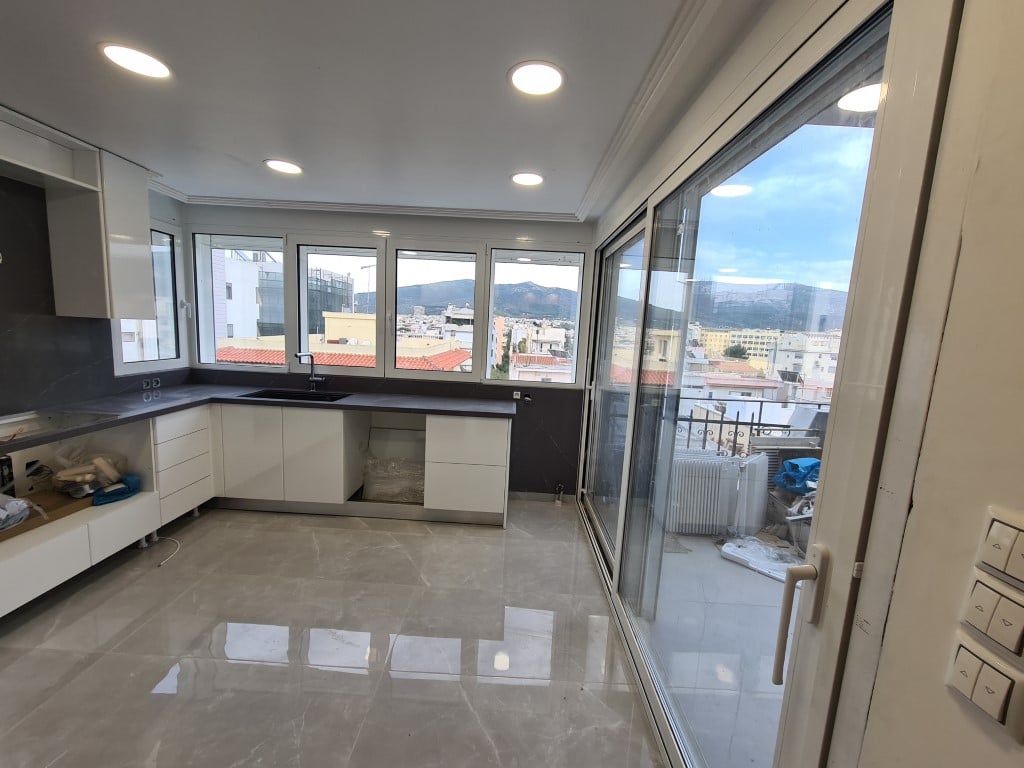 γωνιακά κουφώματα