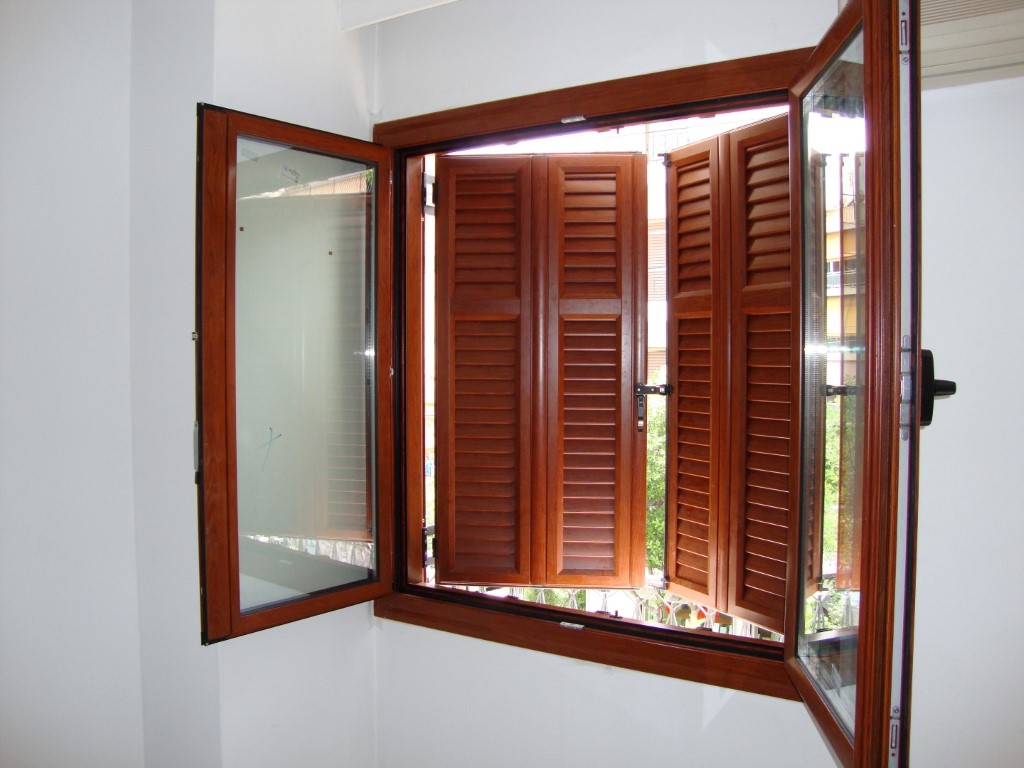 ηχομονωτικά παράθυρα