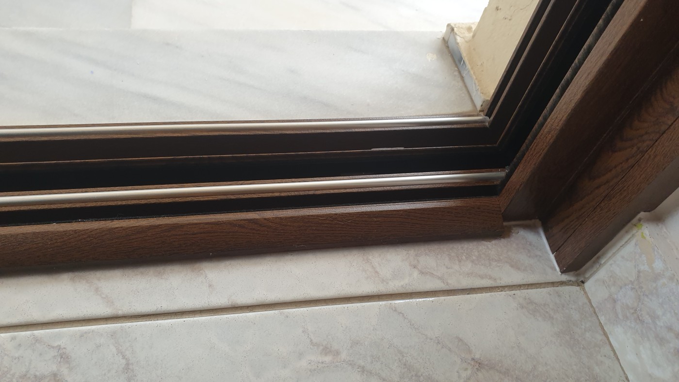 καλυψη οδηγων κουφωματων (4)