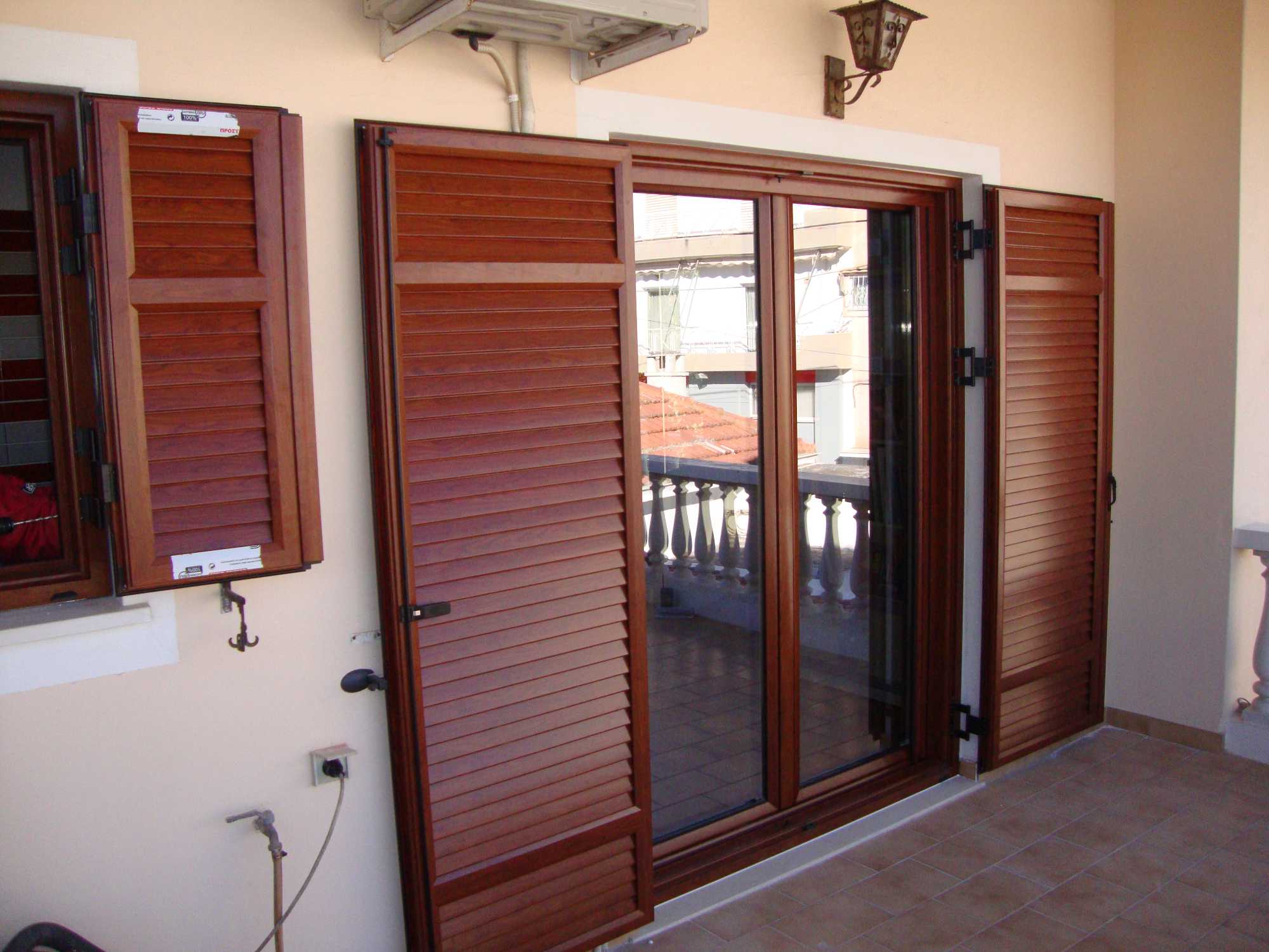 μεγάλα πατζούρια - ρολά