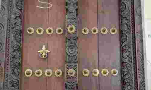 Αφρική πόρτες παράθυρα κουφώματα